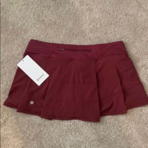 Lululemon burgundy red pace rival skirt